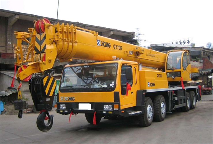 靖宇县吊车出租选择重点